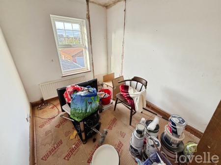 3 bedroom Semi-detached house for sale in Hykeham Road, Lincoln, LN6