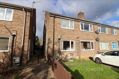 Woodfield Avenue, Lincoln, LN6