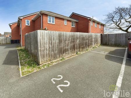 2 bedroom Terraced House for sale in Capito Drive, North Hykeham, LN6