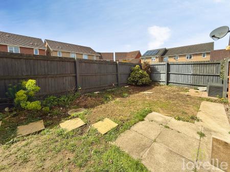 2 bedroom Terraced House for sale in Capito Drive, North Hykeham, LN6