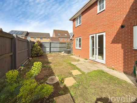2 bedroom Terraced House for sale in Capito Drive, North Hykeham, LN6