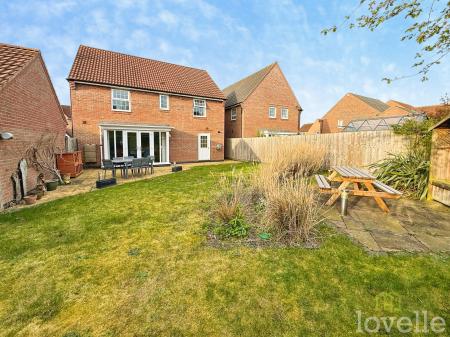 4 bedroom Detached house for sale in Livia Avenue, North Hykeham, LN6