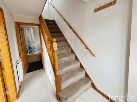 3 bedroom Semi-detached house to let in Chestnut Road, North Hykeham, LN6