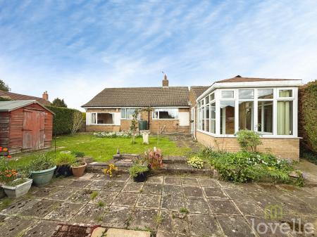 2 bedroom Bungalow for sale in Green Lane, North Hykeham, LN6