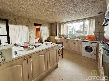 2 bedroom Bungalow for sale in Green Lane, North Hykeham, LN6