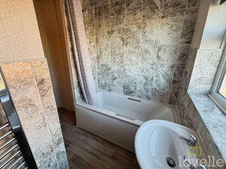 3 bedroom Detached house for sale in Inns Close, North Hykeham, LN6