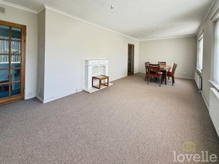 3 bedroom Detached house for sale in Inns Close, North Hykeham, LN6