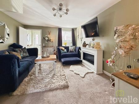 3 bedroom Town house for sale in Wordsall Close, Waddington, LN5