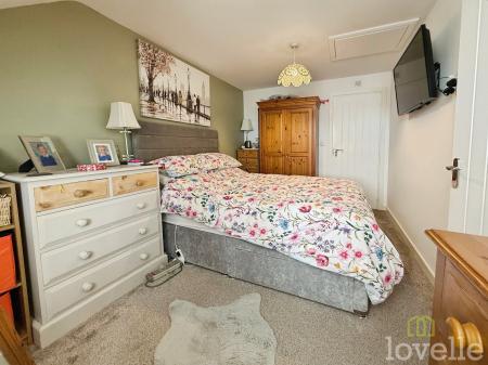 3 bedroom Town house for sale in Wordsall Close, Waddington, LN5