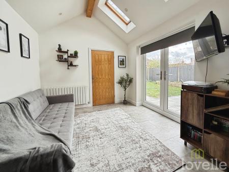 3 bedroom Detached house for sale in Newark Road, North Hykeham, LN6