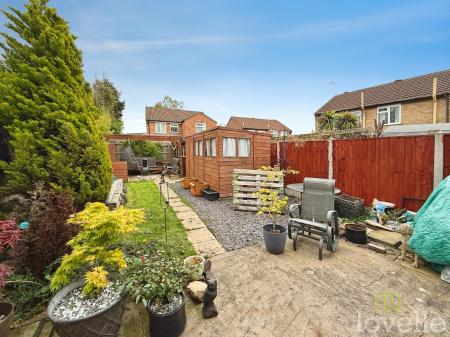 2 bedroom Semi-detached house for sale in Elsham Close, Lincoln, LN6