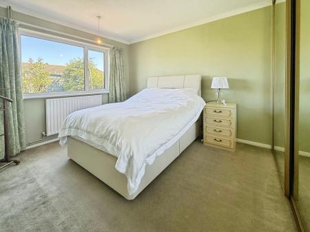 3 bedroom Detached bungalow for sale in Derwent Close, North Hykeham, LN6