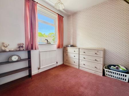 3 bedroom Semi-detached house for sale in Park Avenue, Lincoln, LN6