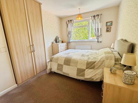 3 bedroom Semi-detached house for sale in Park Avenue, Lincoln, LN6