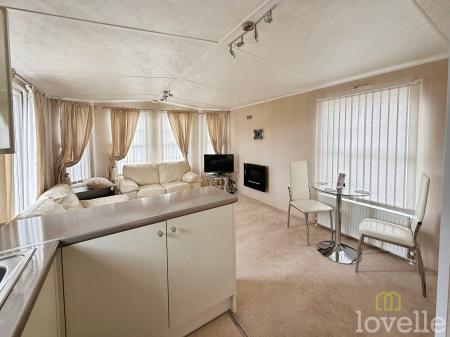 2 bedroom Park home for sale in Meadow Farm, North Hykeham, LN6