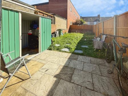 3 bedroom Terraced House for sale in Stanley Street, Lincoln, LN5