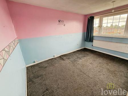 3 bedroom Terraced House for sale in Ravensmoor Close, North Hykeham, LN6