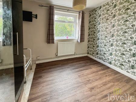 3 bedroom Bungalow for sale in Elvington Close, Lincoln, LN6
