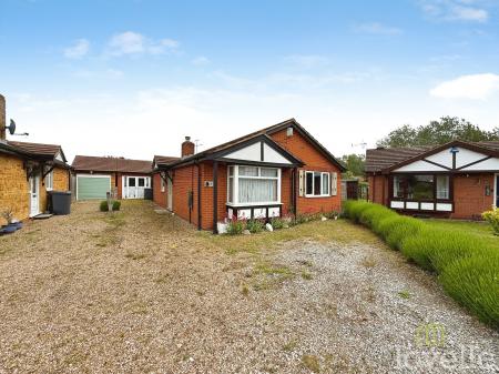 Elvington Close, Lincoln, LN6