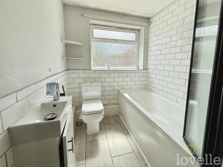 3 bedroom Bungalow for sale in Elvington Close, Lincoln, LN6