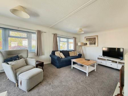2 bedroom Park home for sale in Astral way, North Hykeham, LN6