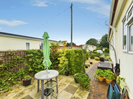 2 bedroom Park home for sale in Astral way, North Hykeham, LN6
