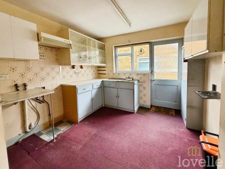 3 bedroom Bungalow for sale in The Crescent, Bracebridge Heath, LN4
