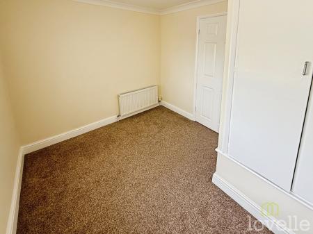 3 bedroom Semi-detached house to let in Cotman road, Lincoln, LN6