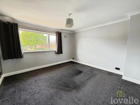 3 bedroom Semi-detached house to let in Cotman road, Lincoln, LN6