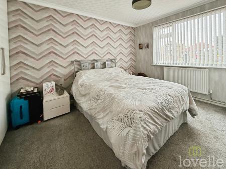 3 bedroom Bungalow for sale in Westwood Drive, Lincoln, LN6