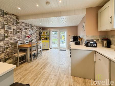 3 bedroom Bungalow for sale in Westwood Drive, Lincoln, LN6