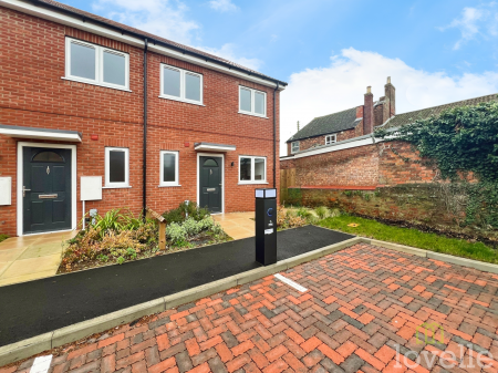 Blackburn Court, Coningsby, LN4