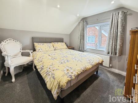 4 bedroom Bungalow for sale in Doddington Road, Lincoln, LN6