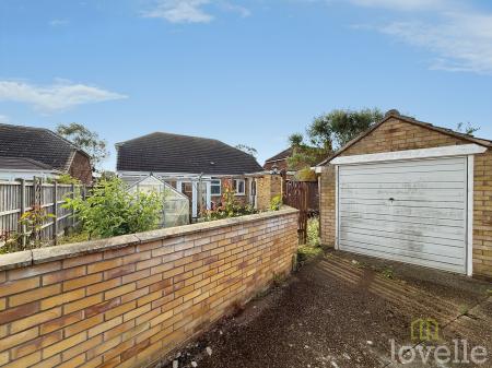 3 bedroom Bungalow for sale in Grantham Road, Waddington, LN5