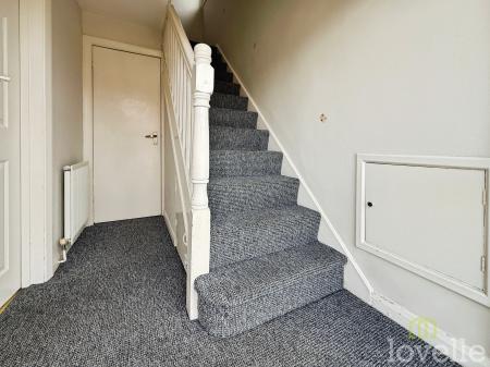 3 bedroom Semi-detached house for sale in Chestnut Road, North Hykeham, LN6