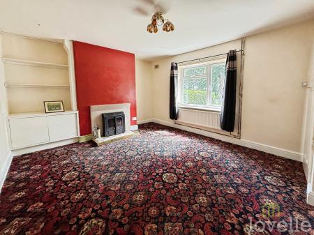 2 bedroom Semi-detached house for sale in Eagle Lane, Thorpe on the Hill, LN6