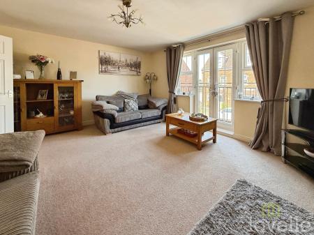 3 bedroom Semi-detached house for sale in Mercury Close, North Hykeham, LN6