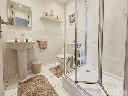 3 bedroom Semi-detached house for sale in Mercury Close, North Hykeham, LN6