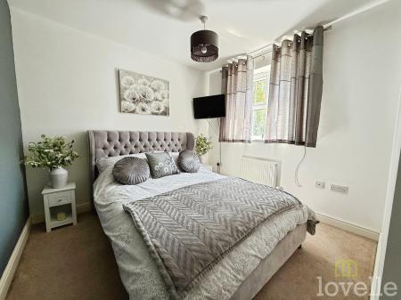 3 bedroom Semi-detached house for sale in Mercury Close, North Hykeham, LN6