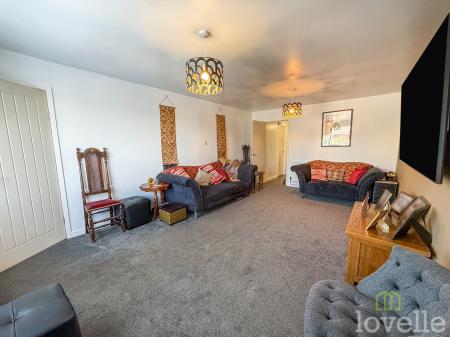3 bedroom Bungalow for sale in Jaguar Drive, North Hykeham, LN6