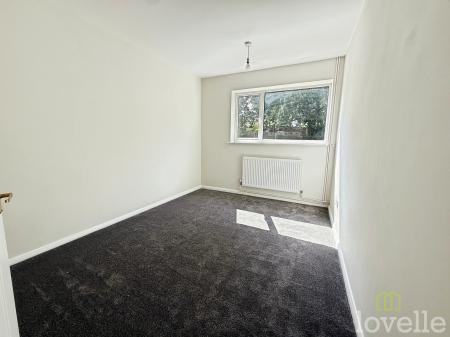 2 bedroom Bungalow for sale in St Hilarys Close, Lincoln, LN6