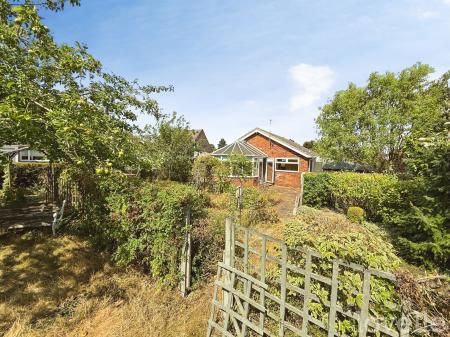 3 bedroom Bungalow for sale in Wetherby Crescent, Lincoln, LN6