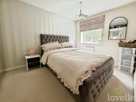 3 bedroom End of terrace house for sale in Pinewood Crescent, Lincoln, LN6