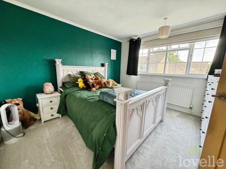 4 bedroom Detached house for sale in Glenbank Close, Lincoln, LN6