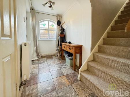 3 bedroom Semi-detached house for sale in Dore Avenue, North Hykeham, LN6