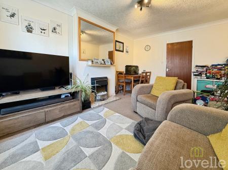 2 bedroom Bungalow to let in Regents Park Close, North Hykeham, LN6