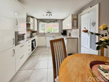 4 bedroom Semi-detached house for sale in Thistle Way, Witham St Hughs, LN6