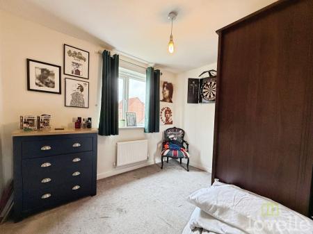 3 bedroom Detached house to let in Yarrow Way, Witham St. Hughs, LN6