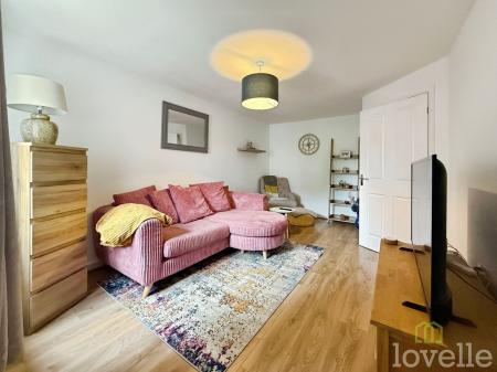 3 bedroom Detached house to let in Yarrow Way, Witham St. Hughs, LN6