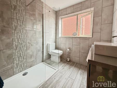 4 bedroom Detached house for sale in Ascot Way, North Hykeham, LN6